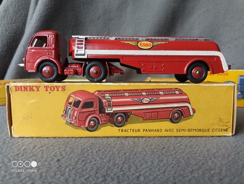 Dinky toys tracteur panhard - toys,