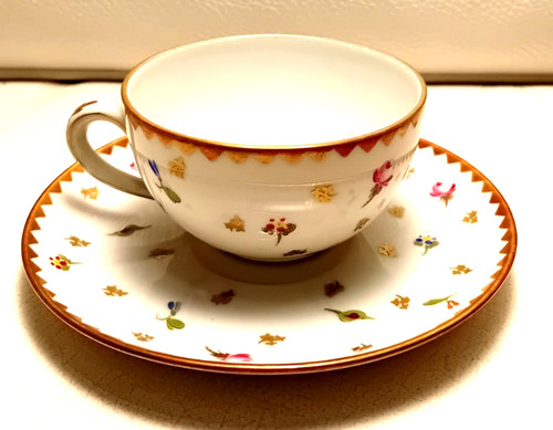 Tazzina caffè con piattino