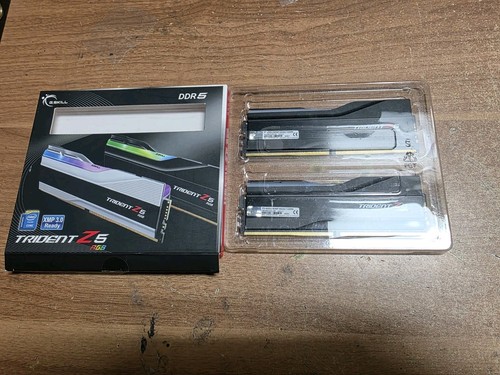 Skill trident rgb 32 - 32, gb