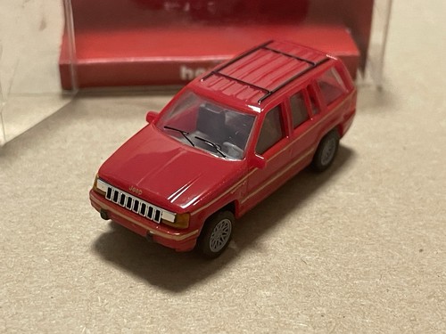 Herpa 87 chrysler - (z-24),