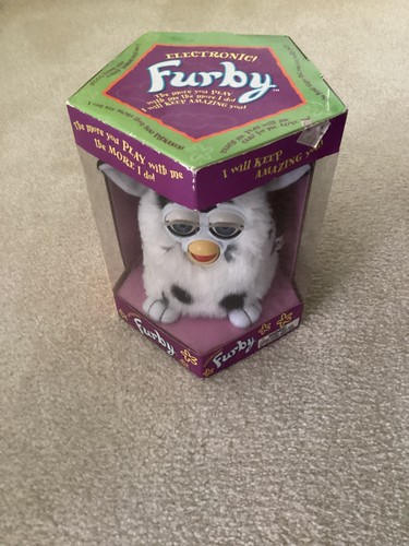 Furby tiger electronics 1998 - tiger,
