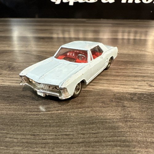 Corgi 245 buick - corgi, riviera