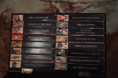 Cofanetto mazzi oracoli - 16, e