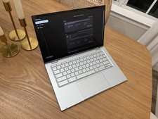 Asus Chromebook Flip C433T 14" FHD Touchscreen M3-8100Y 4GB RAM - LEGGI