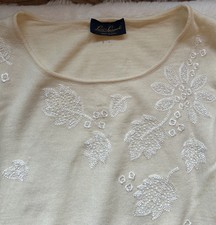 Maglia panna ricamata Luisa