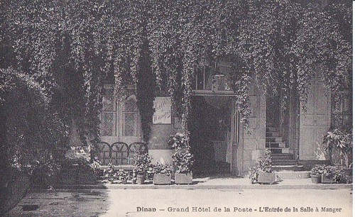 Unposted vintage postcard - unposted, c