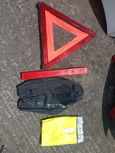 Triangolo con giubbotto - triangolo,