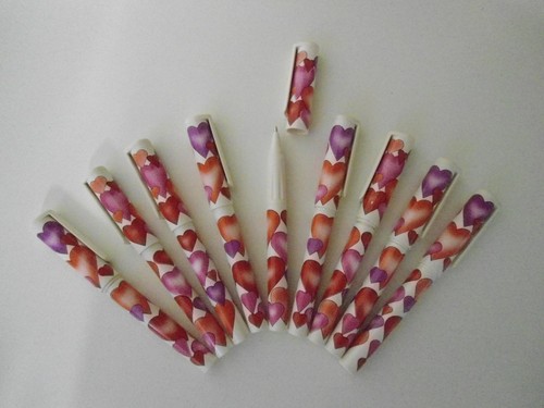 Stock penne scuola cuori - penne,