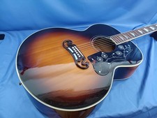 GIBSON J-200 VS chitarra