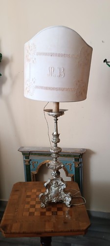 Antico candeliere metallo - candeliere,