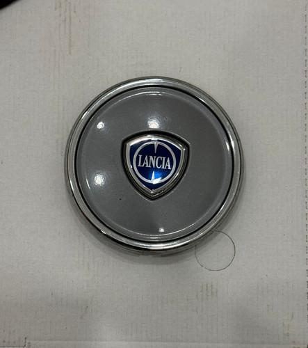 Coprimozzo lancia ypsilon dal - ypsilon,