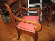 sedia con braccioli   pezzo unico  -  whapp 3669887414