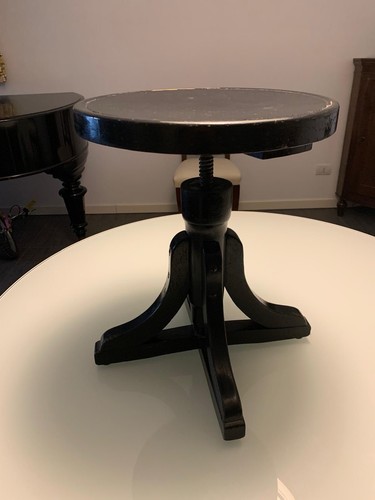 Sgabello girevole vintage nero