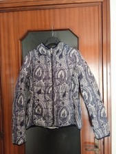 Piumino blu e bianco con stampa zip e cappuccio donna