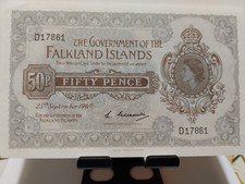 Falkland Islands. Fifty Pence. ELIZABETH II...  1969. Riproduzione!!!