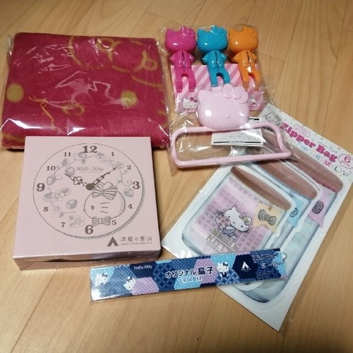 Hello kitty novelty goods - hello,