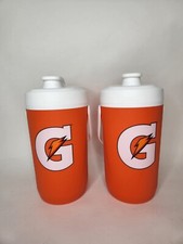 Nuovissimo lotto di 2 caraffe