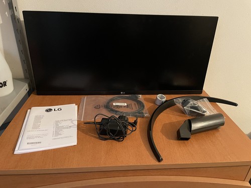 Monitor ultrawide 21 9 - 29", 21:9