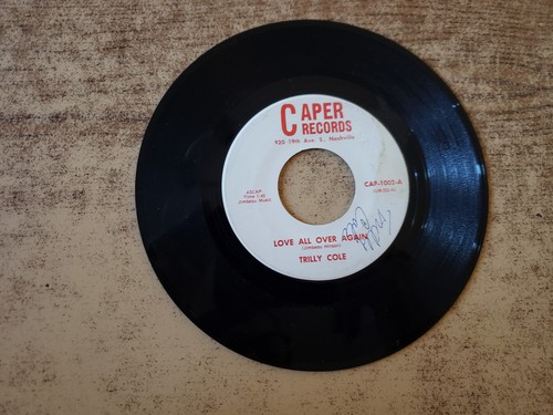 Signed authenticated 1970s - authenticated, vg