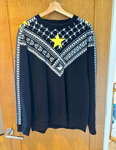 Givenchy geometric star - geometric, logo
