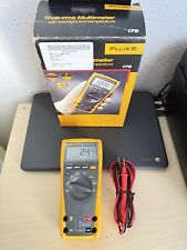 MULTIMETRO FLUKE 179 TRUE RMS CON SET DI CAVI - SPEDIZIONE VELOCE (TESTATO)