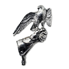 Guanto falco spilla peltro