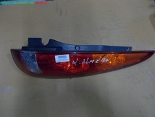 FANALE STOP POSTERIORE DESTRO DX PER NISSAN Almera Tino 26555BU201 (00>)