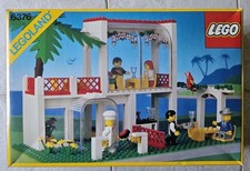LEGO Town: Breezeway Café
