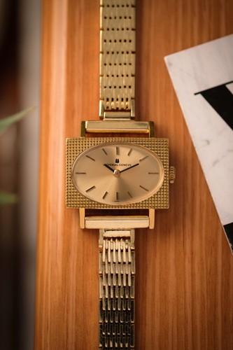 Universal geneve rectangular - universal,