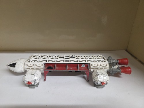 Dinky 360 eagle freighter 1974 - dinky,