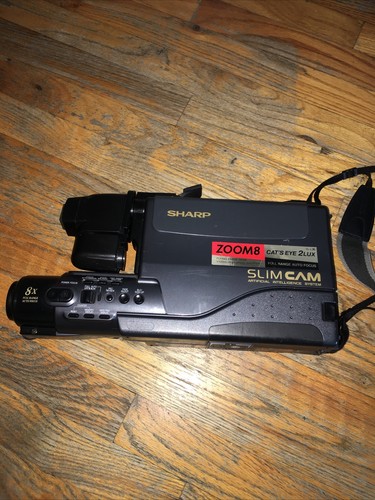 Sharp slim cam - slim, zoom