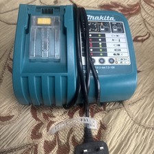 Makita Caricabatterie DC18RA