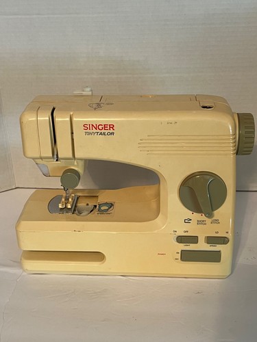Vintage singer tiny tailor - singer,