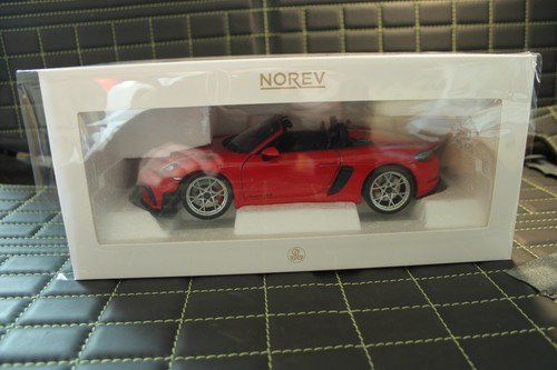 Norev porsche 718 - 1:18,