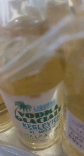 Vodka glaciale stock melone - glaciale,