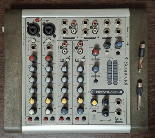 Mixer soundcraft - mixer,