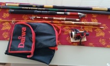 Borsa DAIWA con 5 canne da pesca e molinello - KIT