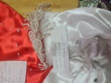 Acconciatura da sposa fatte a mano più fiocco