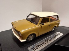 1/18 TRABANT 601 UNIVERSAL