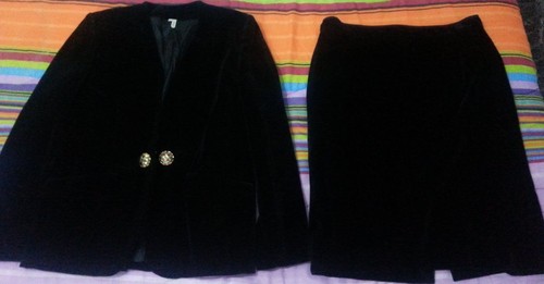 Lotto 323 completo tailleur