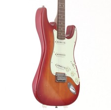 Squier By Fender Standard
