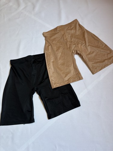 Set due pantaloncini - due,