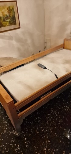Letto per disabili anziani - per,