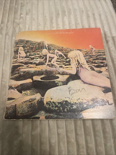 Led zeppelin houses of - houses,