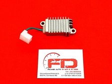 REGOLATORE DI TENSIONE