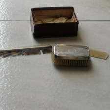 Set di spazzola e pettine