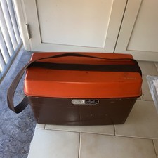 Set PIC-NIC GIO’STYLE  MARRONE E ARANCIONE ANNI ‘70 Vintage usati e senza acc/ri