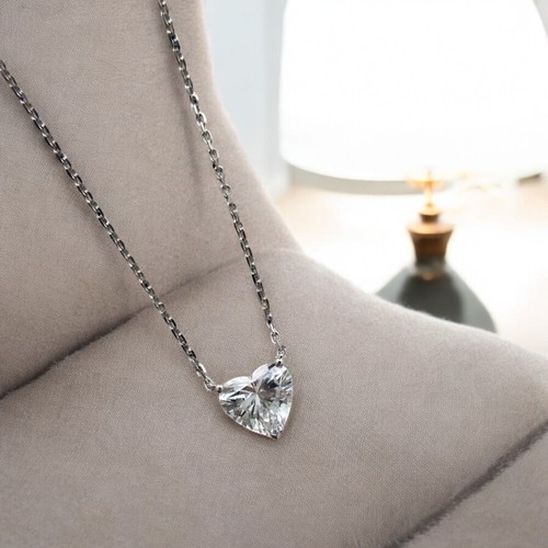 Collana con ciondolo cvd - collana,