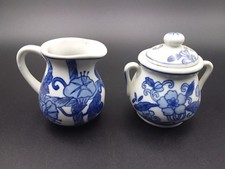 Antico set da tavola in