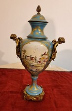 VASO IN PORCELLANA FRANCESE